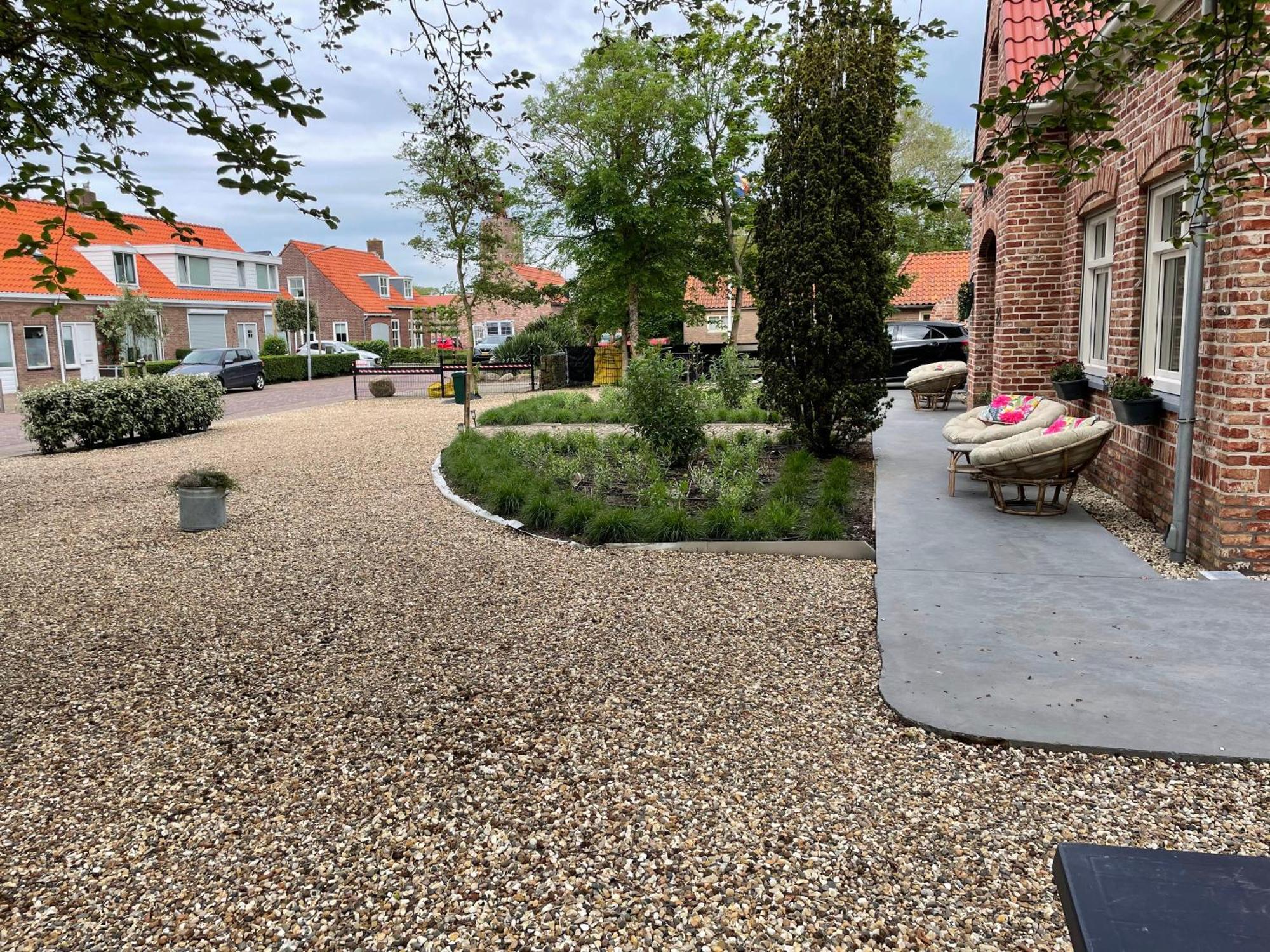Appartement Bazien Luxe Bij En Veel Faciliteiten.
