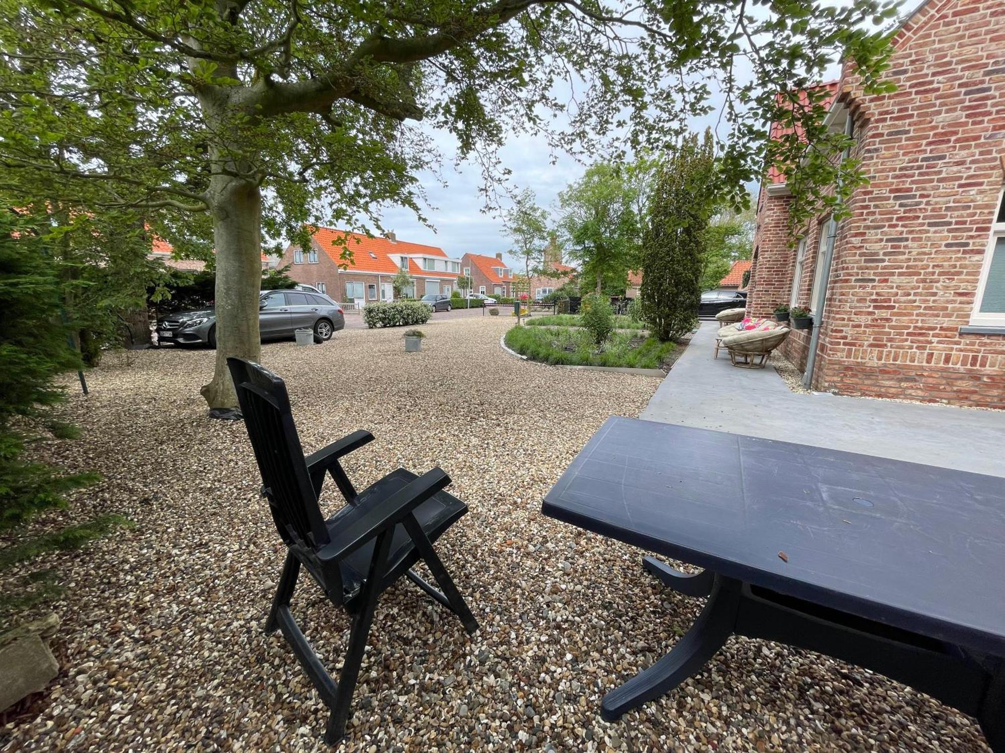 Appartement Bazien Luxe Bij En Veel Faciliteiten.